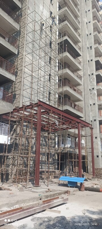 3.5 BHK Apartment – Exterior View View at Sector 77 - for Sale