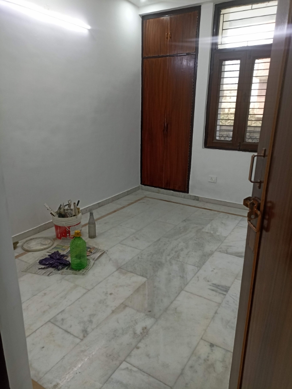 2 BHK Builder Floor For Sale in Mahima Associates
