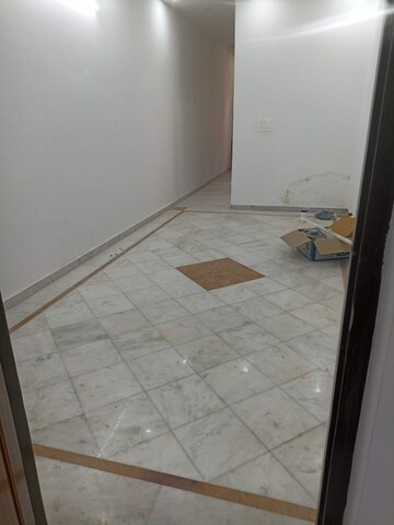 Living Room in 2 BHK Builder Floor at Sector 42 – for Sale