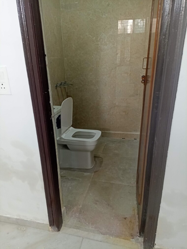 Bathroom, sector 42 2 Bedroom 700 Sq.Ft. Builder Floor In Sector 42 Faridabad 8283721
