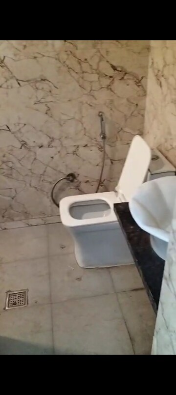 Bathroom in 2 BHK Builder Floor at Sector 57 – for Rent