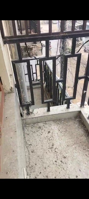Gym in 2 BHK Builder Floor at Sector 57 – for Rent
