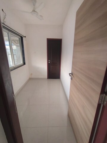 Building Lobby in 1.5 BHK Apartment at Gardenia Apartment Santacruz, Santacruz East – for Rent