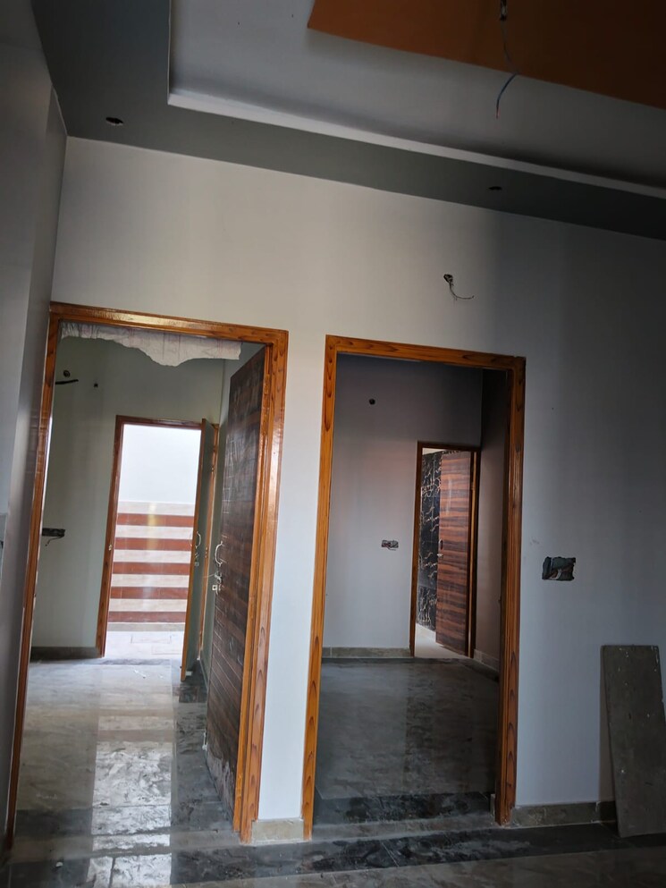 undefined, meerut cantt 3 Bedroom 117 Sq.Yd. Independent House In Meerut Cantt Meerut 8283776