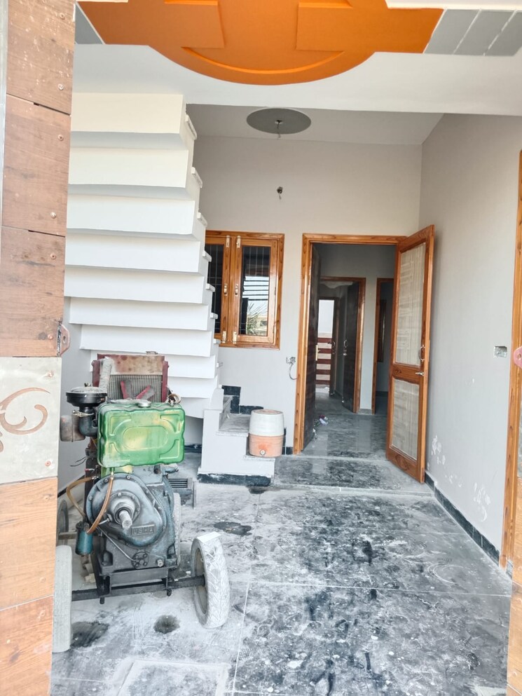  Parking, meerut cantt 3 Bedroom 117 Sq.Yd. Independent House In Meerut Cantt Meerut 8283776