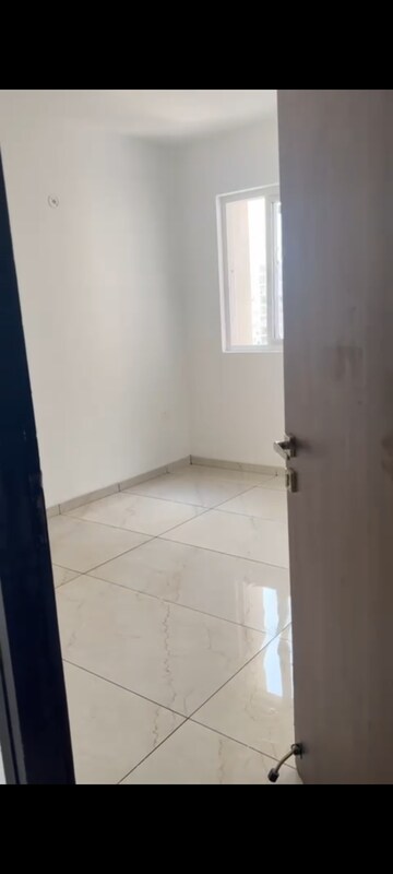 Bathroom in 3 BHK Apartment at Rishita Manhattan, Gomti Nagar – for Sale