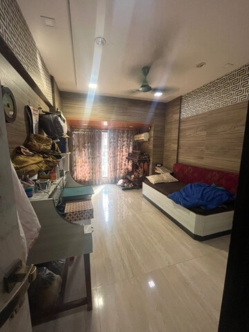 Kitchen in 2 BHK Apartment at Eden Garden Tower, Chembur – for Sale