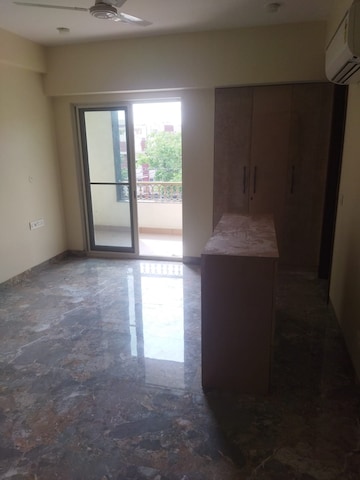 Room in 3 BHK Builder Floor at East Of Kailash – for Rent