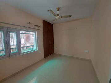 Bedroom in 2 BHK Builder Floor at Paschim Vihar – for Rent