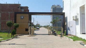  Plot For Sale in Vaneet Sunview, Central Derabassi