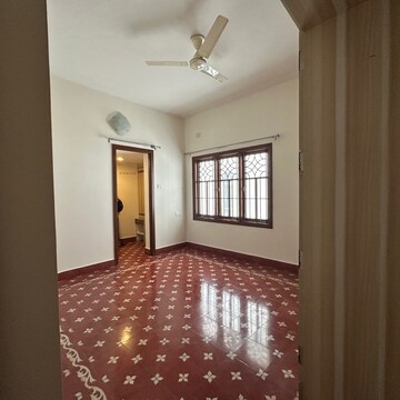 Bedroom in 3 BHK Apartment at Banashankari – for Rent
