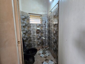 Bathroom in 2.5 BHK Apartment at Sodepur – for Sale