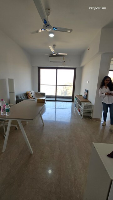 2 BHK Apartment For Rent in Kanakia Silicon Valley, Powai