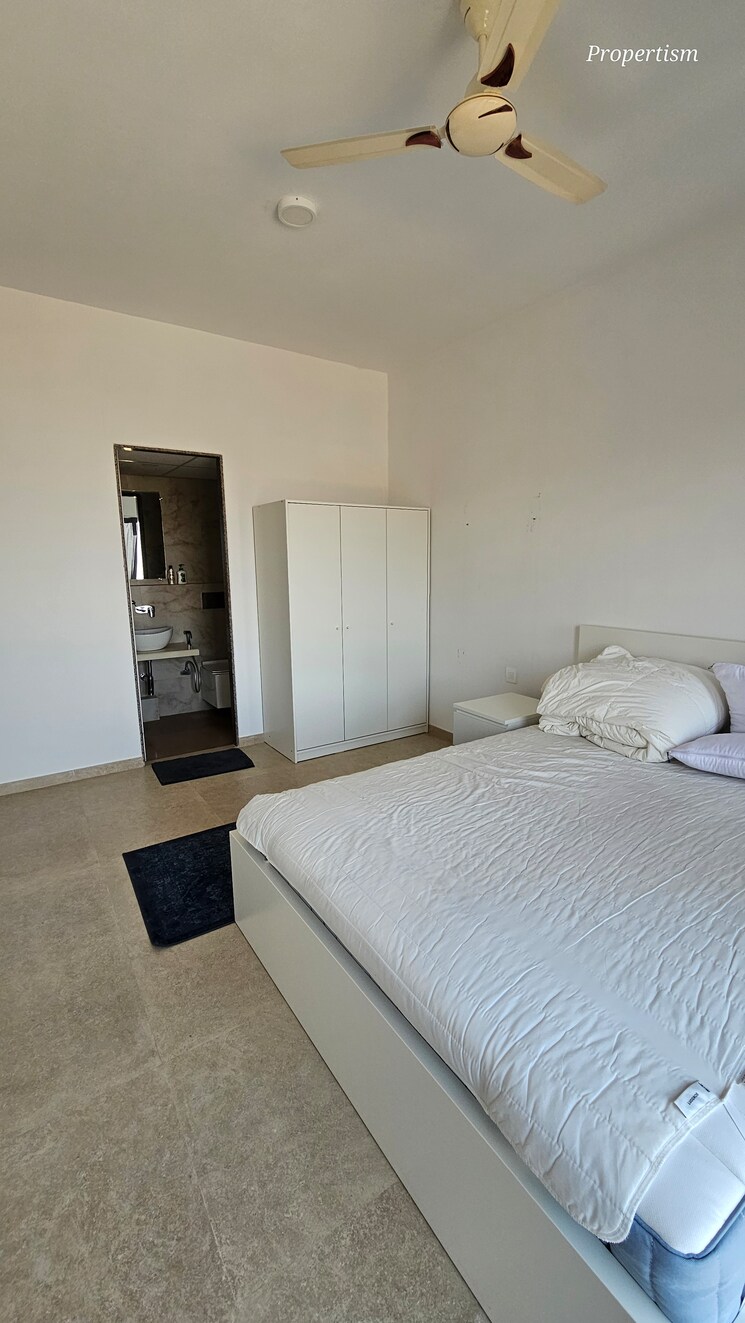 Bathroom, kanakia-silicon-valley 2 Bedroom 780 Sq.Ft. Apartment In Powai Mumbai 8285169