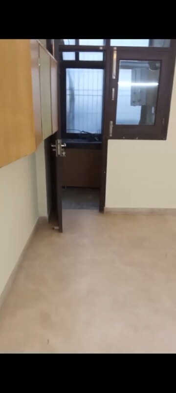 Furnished Amenities in  Office Space at Lajpat Nagar ii – for Rent