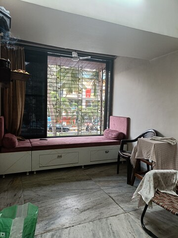 Bedroom in 2.5 BHK Apartment at Seawoods West – for Sale