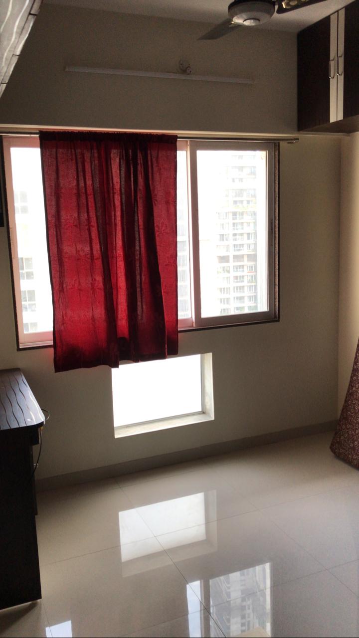 1 BHK + Pooja Room,Extra Room Apartment For Sale in Shree Samarth Prabhadevi