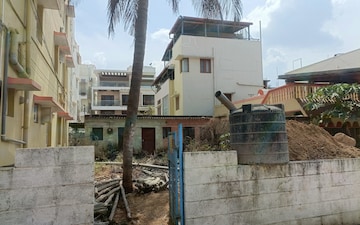 Plot For Sale in Rmv 2nd Stage