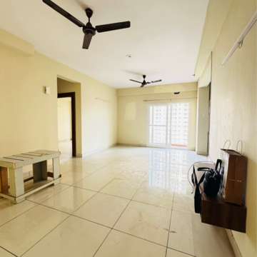 Bathroom in 3.5 BHK Apartment at Aims Golf City, Noida Central – for Rent