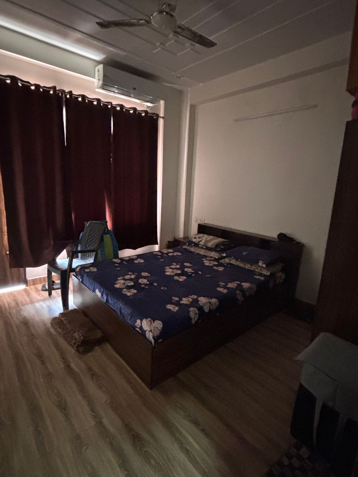 3 BHK Builder Floor For Sale in The Legend One