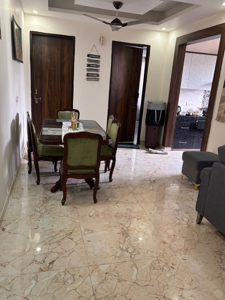 Living Room, the-legend-one 3 Bedroom 1550 Sq.Ft. Builder Floor In Sector 57 Gurgaon 8284402