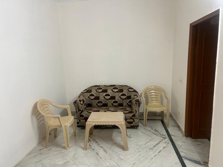 Living Room, sector 38 2.5 Bedroom 800 Sq.Ft. Independent House In Sector 38 Gurgaon 8284421