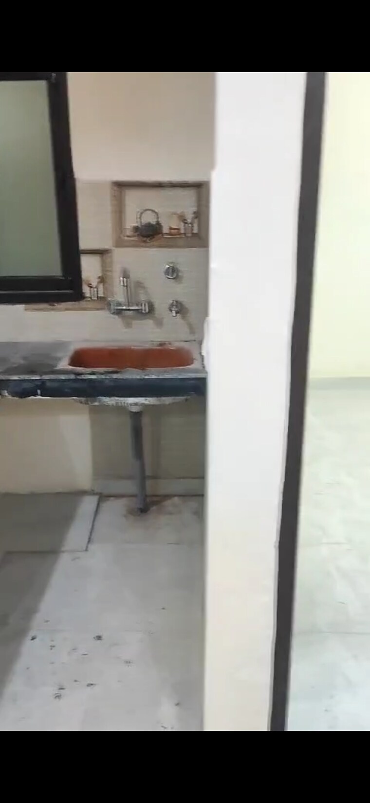 Kitchen, new ashok nagar 2.5 Bedroom 470 Sq.Ft. Builder Floor In New Ashok Nagar Delhi 8284418