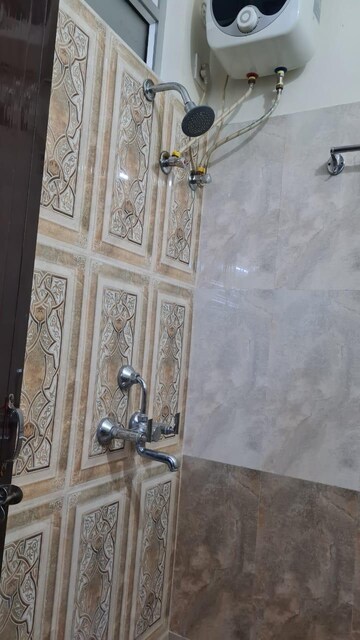 Bedroom in 2 BHK Builder Floor at Siddharth Nagar – for Rent