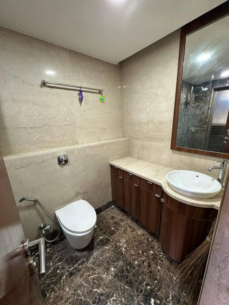 Bathroom, agarwal-and-doshi-complex 2 Bedroom 950 Sq.Ft. Apartment In Vasai West Palghar 8284462