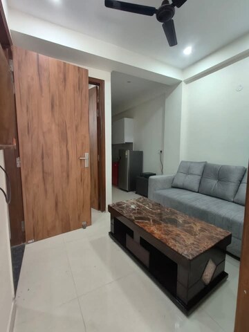 Bedroom in 2 BHK Builder Floor at Super Mart 1, Sector 27 – for Rent