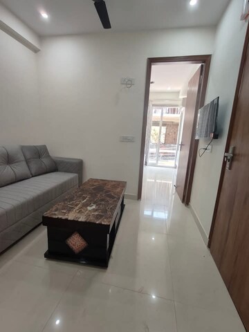 Building Lobby in 2 BHK Builder Floor at Super Mart 1, Sector 27 – for Rent