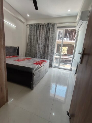 2 BHK Builder Floor For Rent in Super Mart 1 Sector 27 Gurgaon  8284469