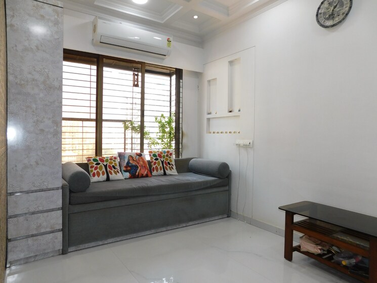Living Room, shri-ratan-luxuria-ratan-annex 1 Bedroom 300 Sq.Ft. Apartment In Cumbala Hill Mumbai 8284651