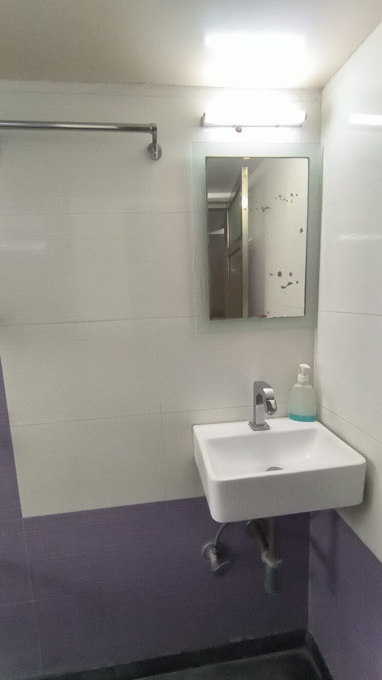 Bathroom, marathon-next-gen-era 3 Bedroom 1350 Sq.Ft. Apartment In Lower Parel Mumbai 8284687