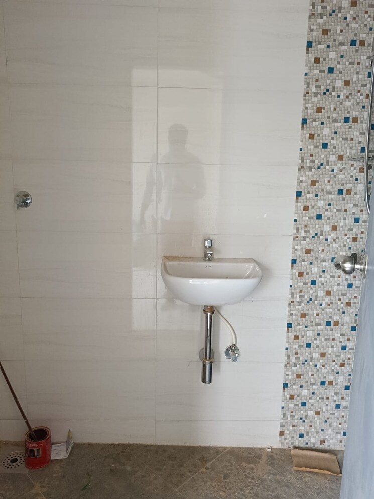 Bathroom, omkar-veda-exclusive 2 Bedroom 1553 Sq.Ft. Apartment In Parel Mumbai 8284719