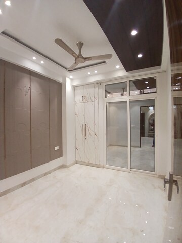Balcony in 2.5 BHK Builder Floor at Sector 1 Greater Noida – for Sale