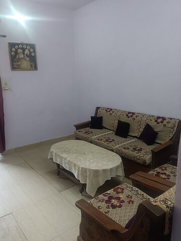 Living Room in 2 BHK Builder Floor at Dilshad Garden – for Rent