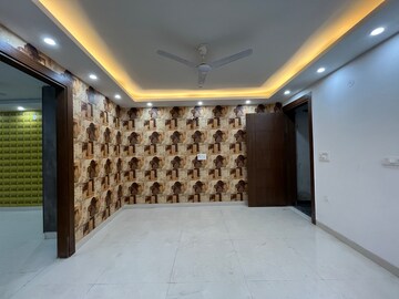 Bedroom in 3 BHK Builder Floor at Govindpuri – for Rent