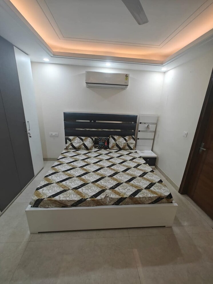 Bedroom, upsidc site b 3 Bedroom 1500 Sq.Ft. Builder Floor In Upsidc Site B Greater Noida 8284929