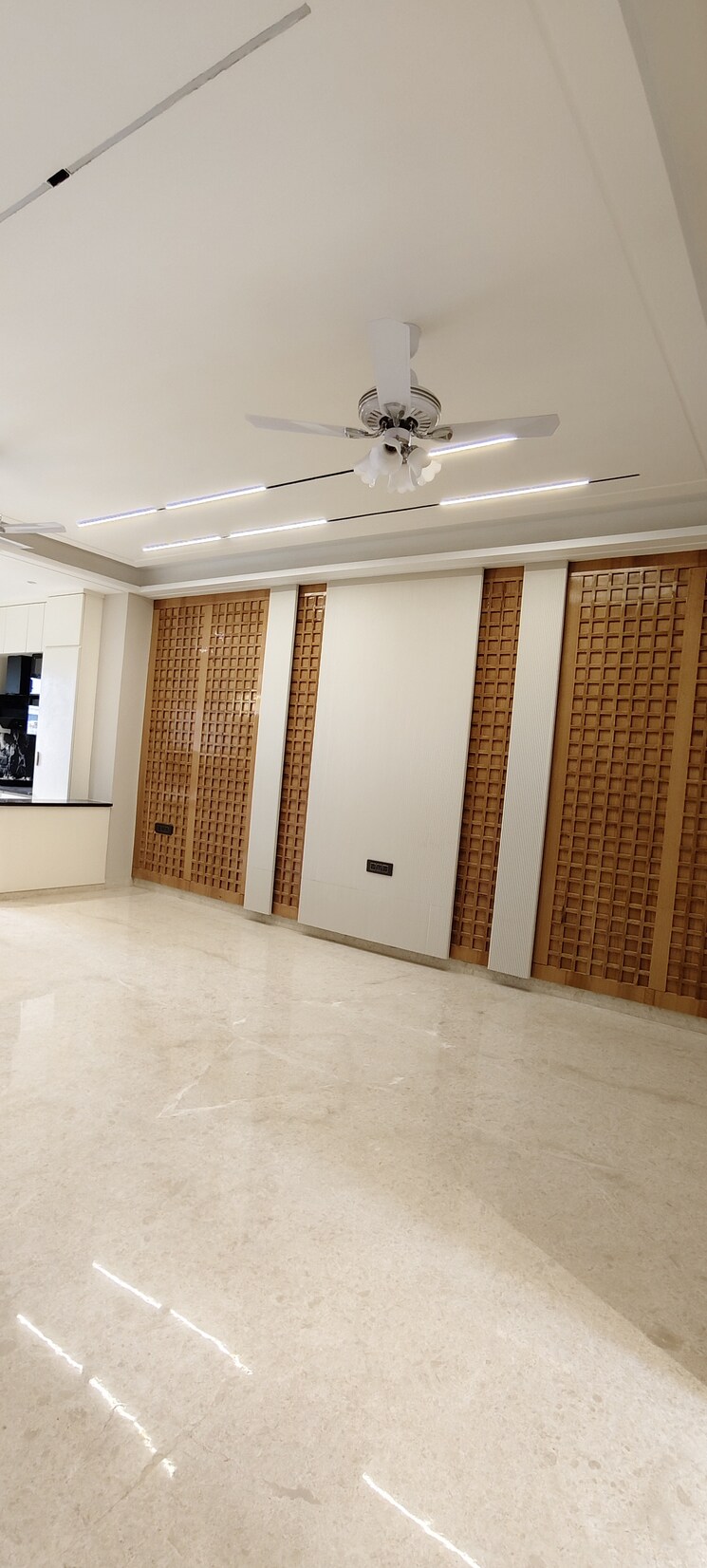 Room, surajmal vihar 3 Bedroom 1800 Sq.Ft. Builder Floor In Surajmal Vihar Delhi 8285007