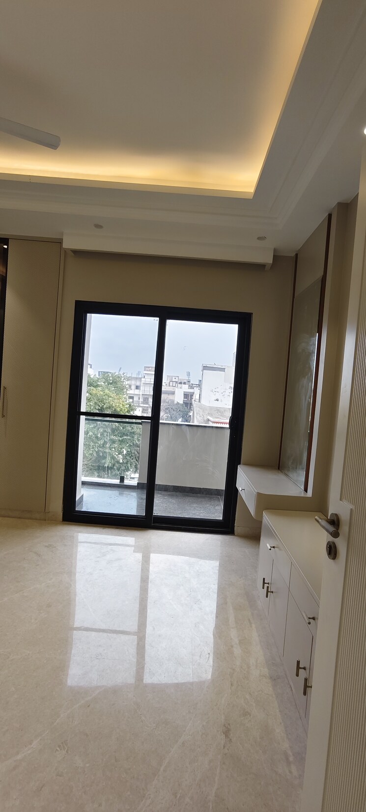 Room, surajmal vihar 3 Bedroom 1800 Sq.Ft. Builder Floor In Surajmal Vihar Delhi 8285007
