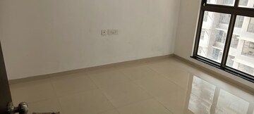 Room in 3 BHK Apartment at Godrej Nest Kandivali, Kandivali East – for Rent