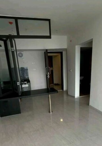 2 BHK Apartment For Rent in Lodha Crown Quality Homes, Majiwada
