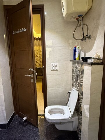 Bathroom in 2 BHK Builder Floor at Lajpat Nagar 4 – for Sale