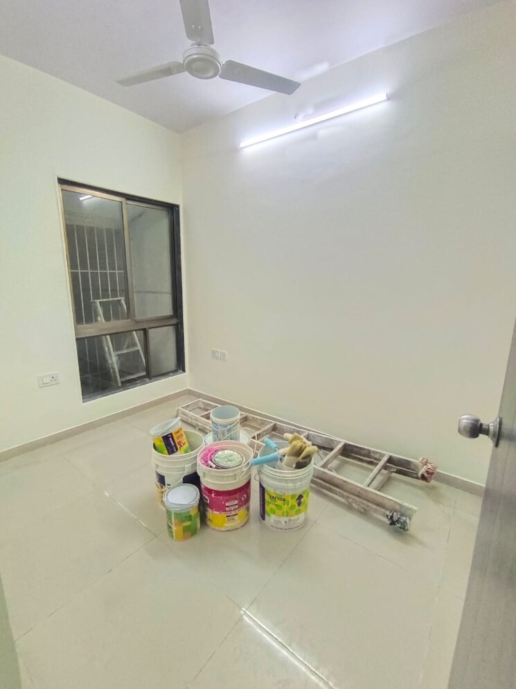 Room, everest-world-aspen 2.5 Bedroom 1200 Sq.Ft. Apartment In Dhokali Thane 8285060