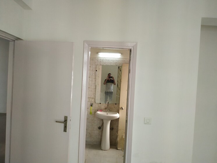 undefined, gaur-city-5th-avenue 2 Bedroom 910 Sq.Ft. Apartment In Sector 4 Greater Noida Greater Noida 8285065