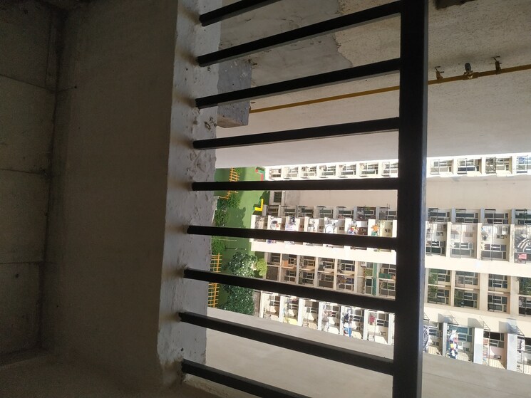 Balcony, gaur-city-5th-avenue 2 Bedroom 910 Sq.Ft. Apartment In Sector 4 Greater Noida Greater Noida 8285065