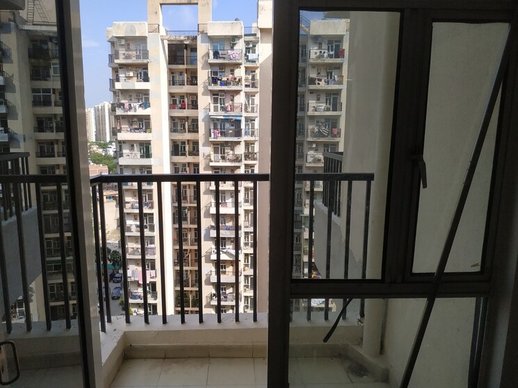 Balcony, gaur-city-5th-avenue 2 Bedroom 910 Sq.Ft. Apartment In Sector 4 Greater Noida Greater Noida 8285065