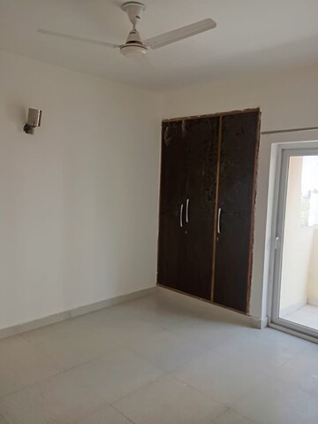 2 BHK Apartment For Rent in Prateek Wisteria Sector 77 Noida  8285082