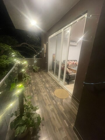 Kitchen in 3.5 BHK Builder Floor at Sector 27 – for Rent